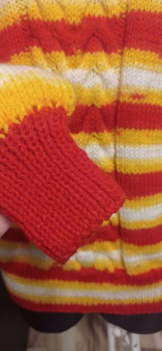 Sweter wełniany handmade-M/L NOWY