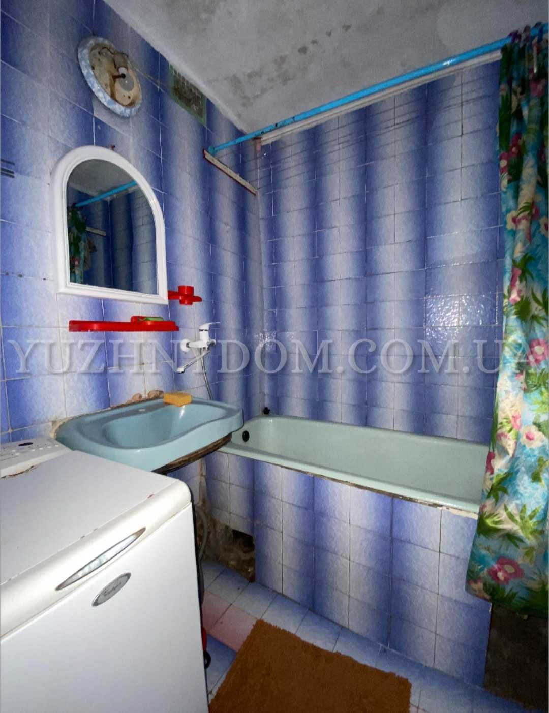 Продам 3-и кімнатну квартиру в цегляному будинку під ремонт