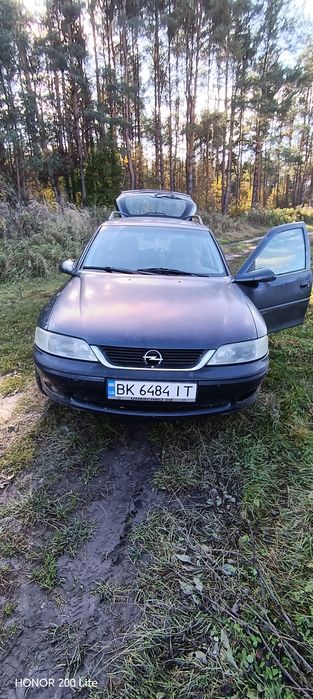 Продам опель вкктра б