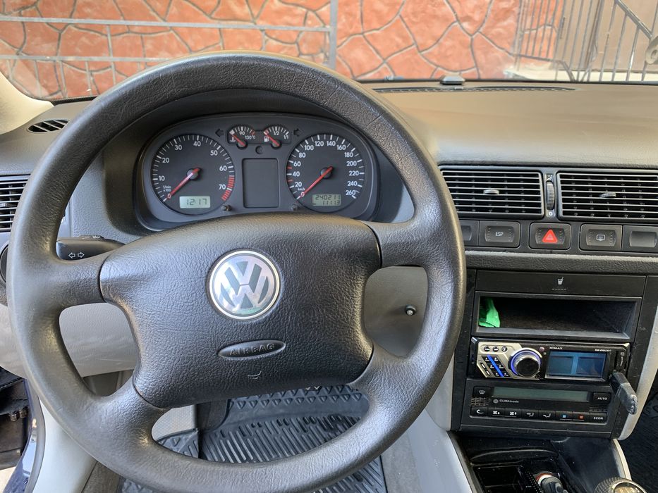 Volkswagen Golf 4
