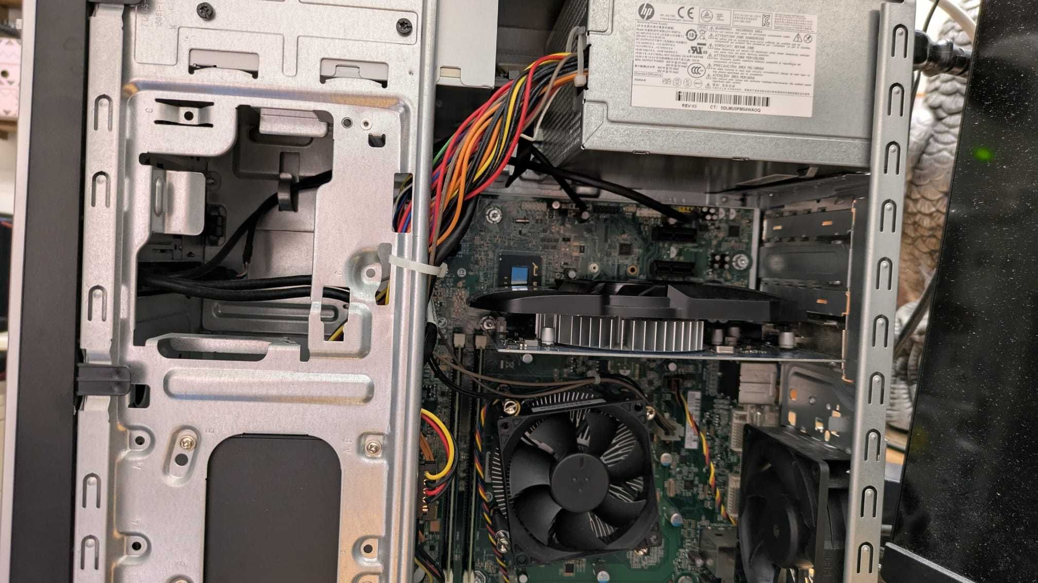 Computador HP Pavilion 500 i7-3770, 8 GB Ram, 256 GB SSD, Asus GT 1030