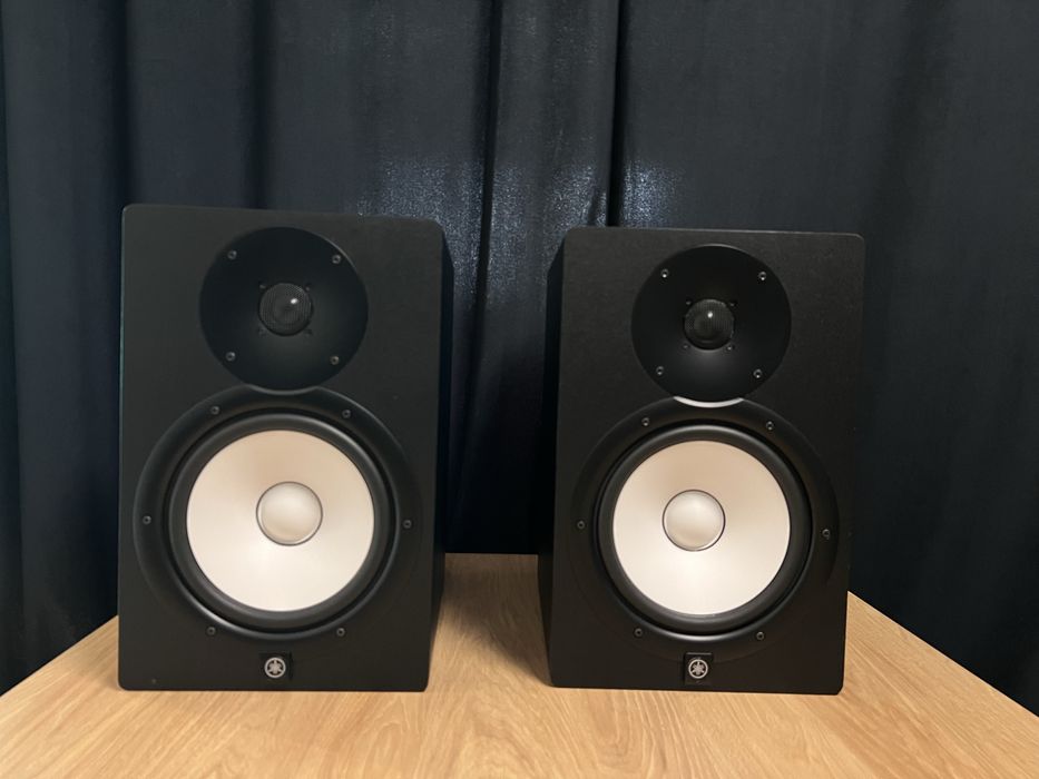 Monitory odsłuchowe YAMAHA HS8