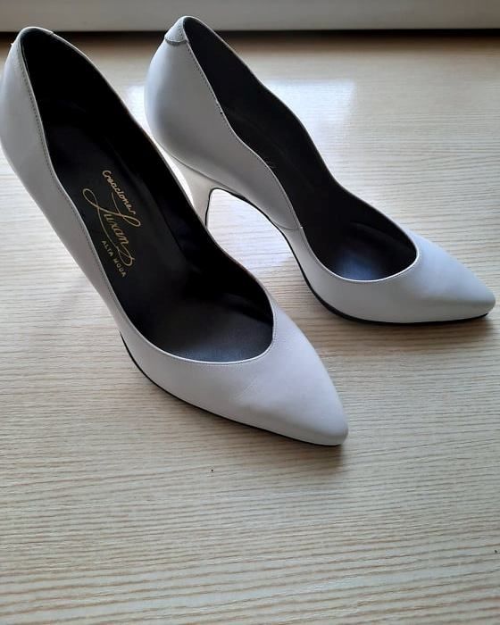 Новые свадебные туфли лодочки 36р-р, натур. кожа Италия