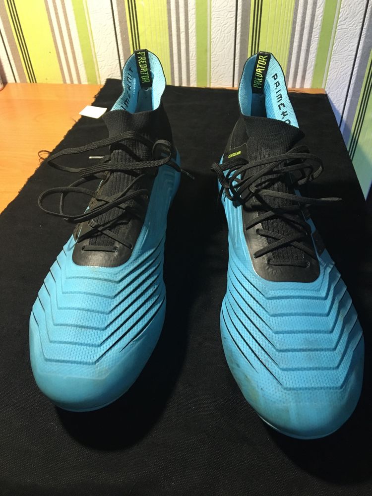 прлдам бутси adidas predator 46