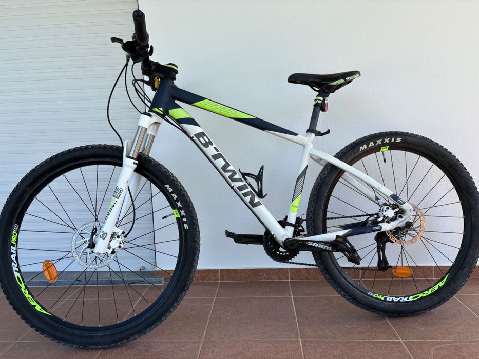 Btwin Rockrider 560 - usada em bom estado
