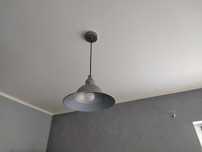 Dwie lampy sufitowe