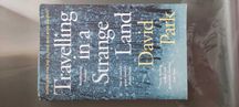 Livro "Travelling in a Strange Land" (Por estrear)