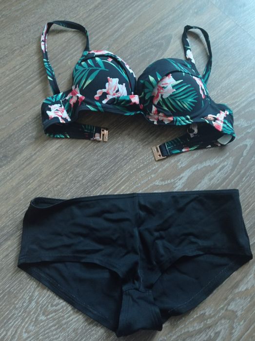 Купальники Н&М та F&F