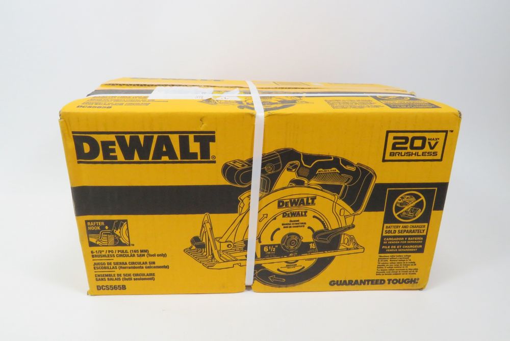 Пила дискова Dewalt dcs565