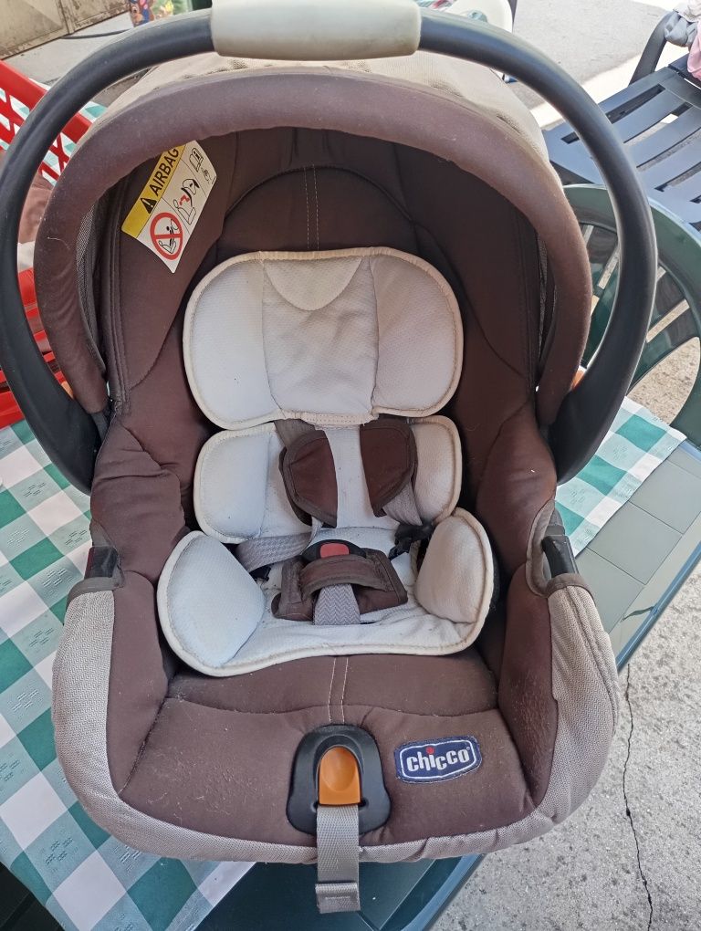 Carrinho de bebé com baby coq + saco cama