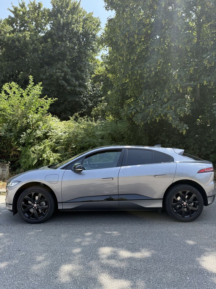 Jaguar ipace black awd aut