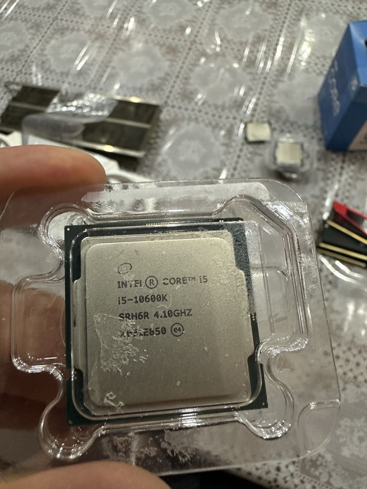 Intel i5 10600k