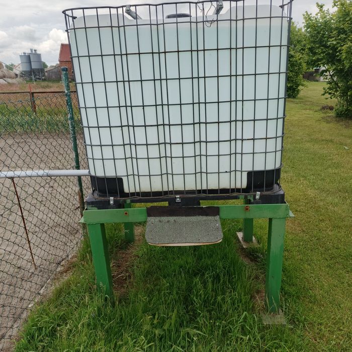 Sprzedam zbiornik na wodę