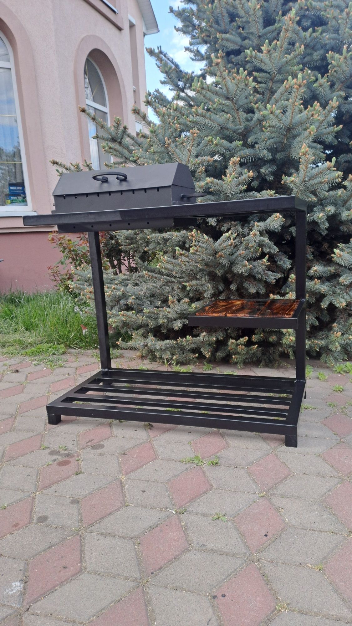 Мангал на 8 шомпурів