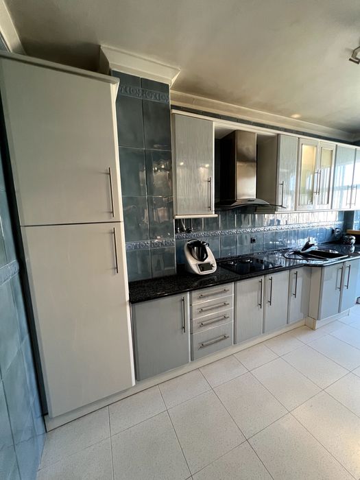 Moveis de cozinha com bancada de pedra para venda