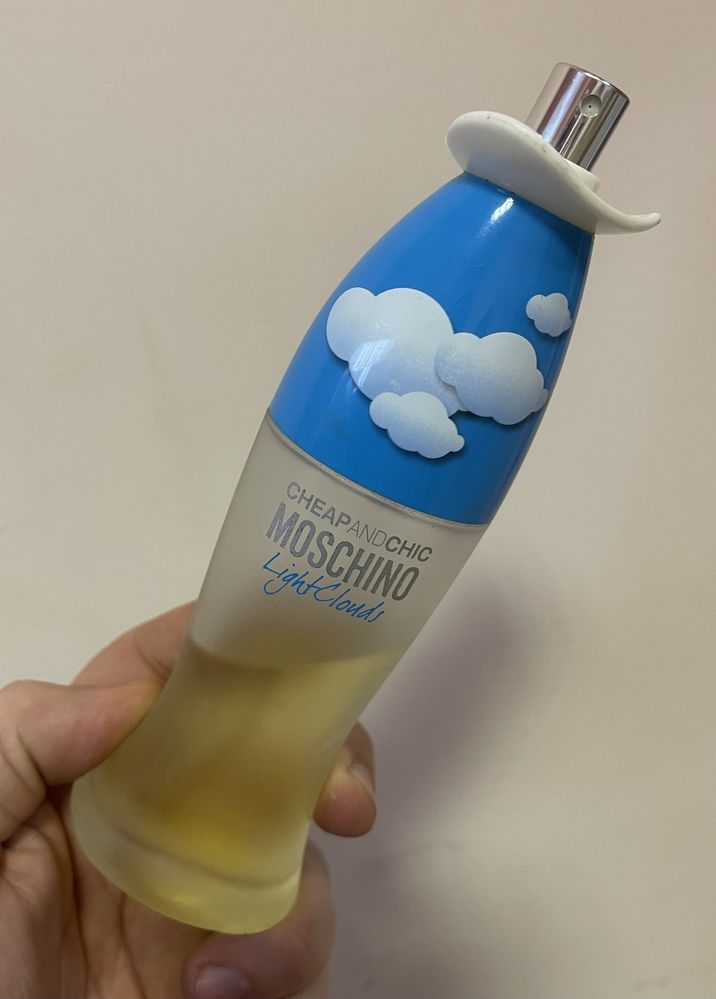 Духи, туалетная вода Moschino Cheap And Chic Light Clouds б/у