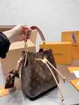 Louis Vuitton Neonoe