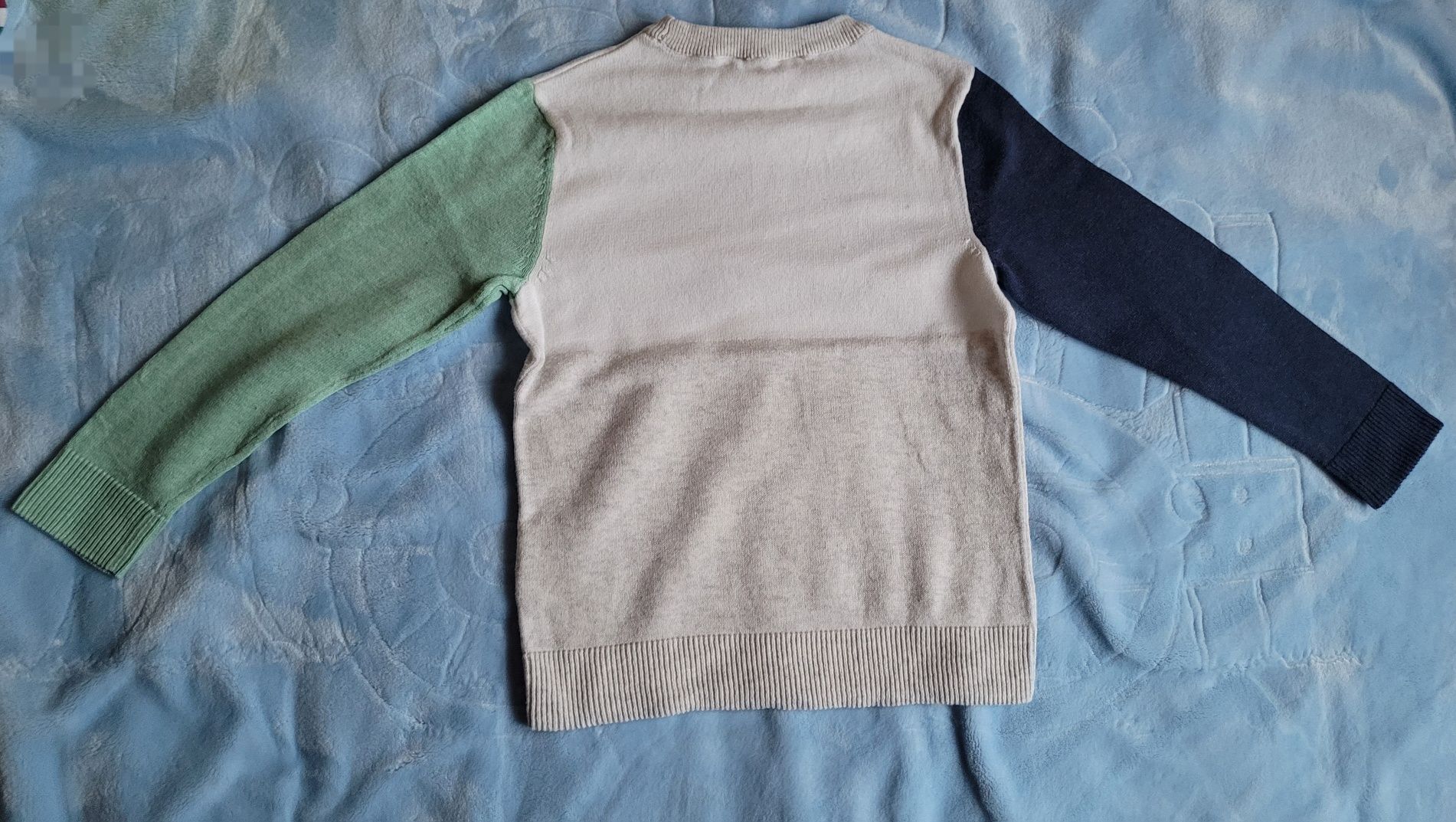 H&M 110/116 chłopięcy sweterek cienki swetr