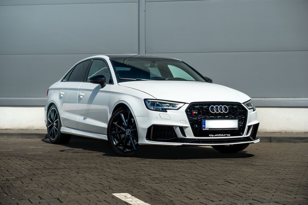 Wynajem BEZ LIMITU AUDI S3  Wypożyczalnia aut sportowych i luksusowych