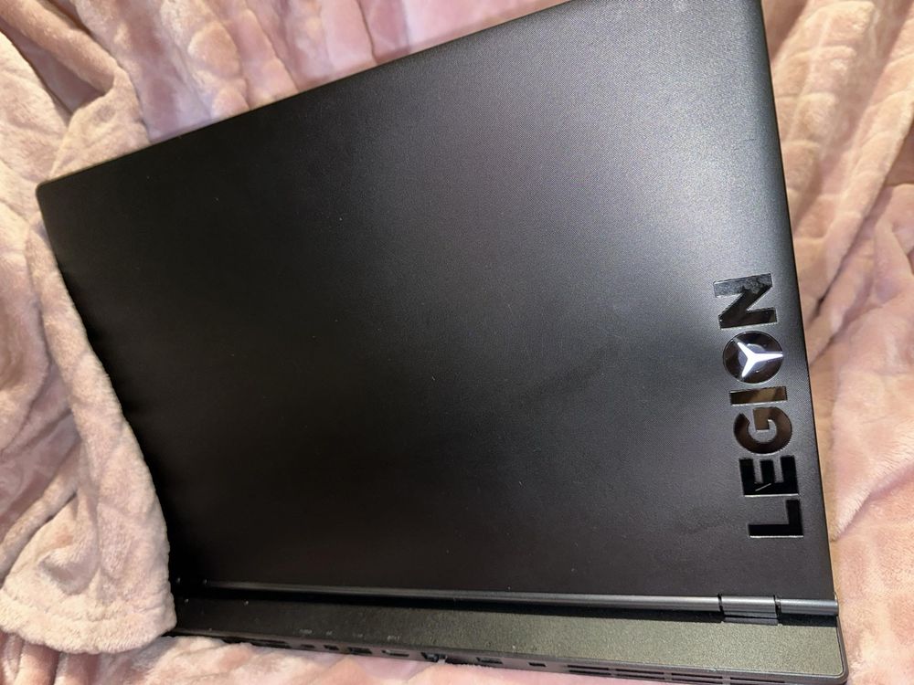 Laptop Lenovo Legion Y540-15IRH 81SX