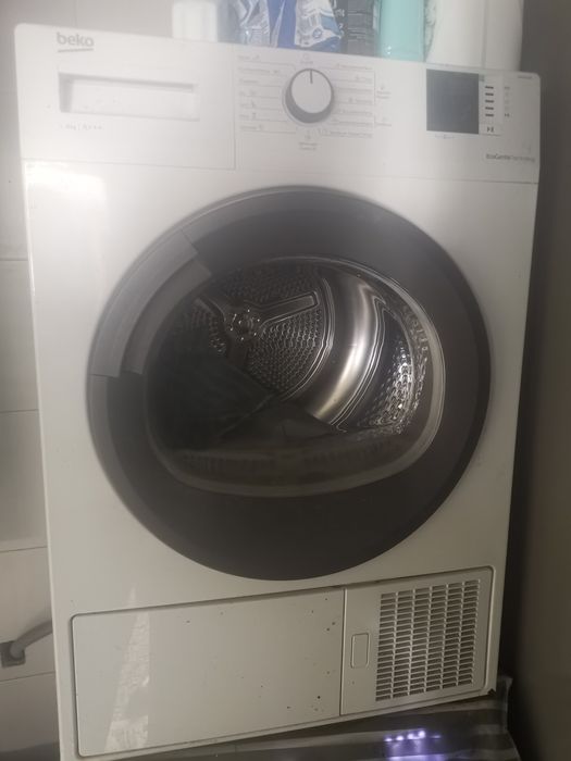 Máquina secar roupa avariada para peças