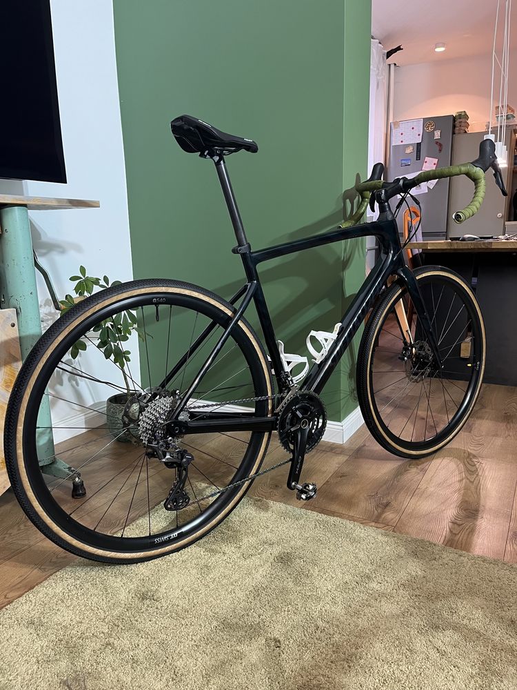Specialized Diverge Sport 58, Roval C38, 16 400 + 6 850
