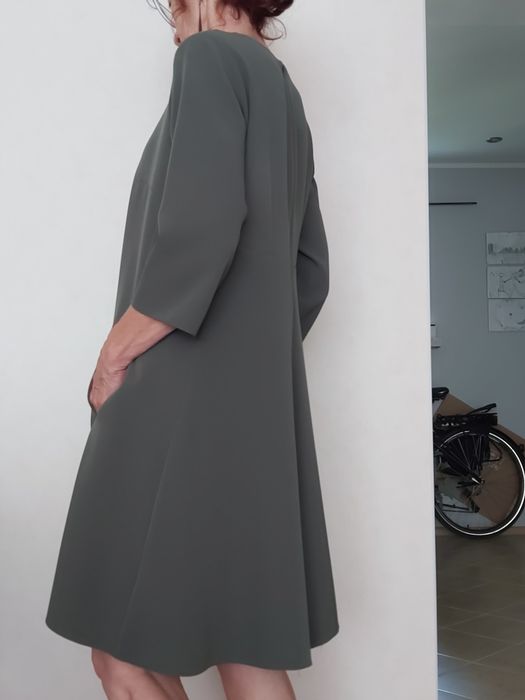 Sukienka z rekawem