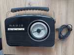 Radio przenośne w stylu retro