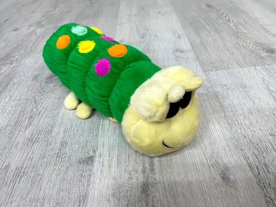 Мягкая игрушка гусенница
