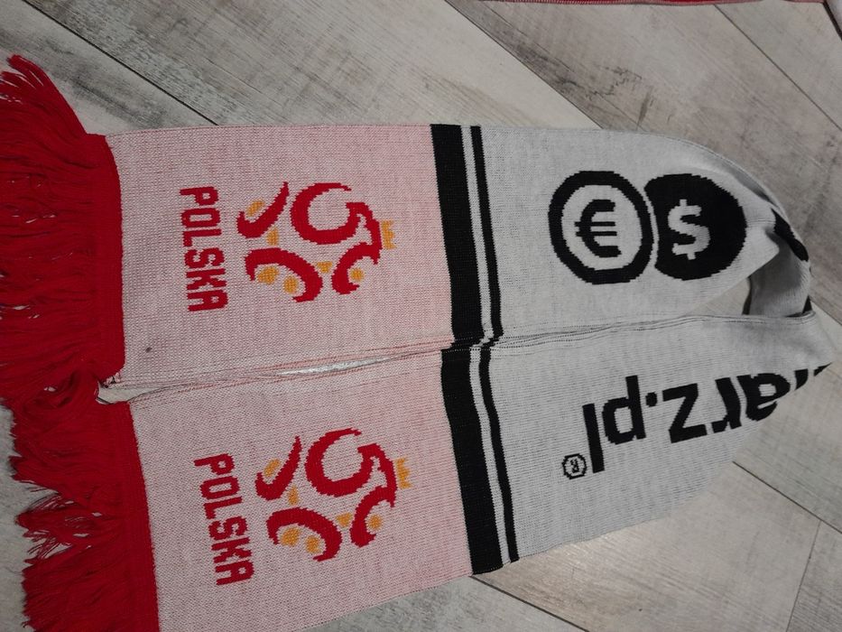 Szalik kibica Polska  18cm x160cm czerwone frędzle