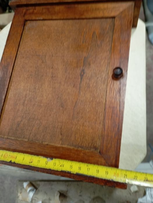 Móvel chaveiro de parede em madeira