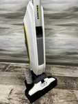 Миючий пилосос. Пилосос Karcher.