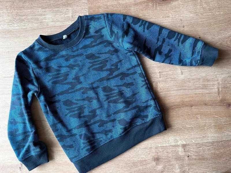 Granatowa moro bluza dla chłopca 104