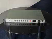 QSC USL JSD-60D Cyfrowy procesor dźwięku kinowego Dolby Digital 5.1