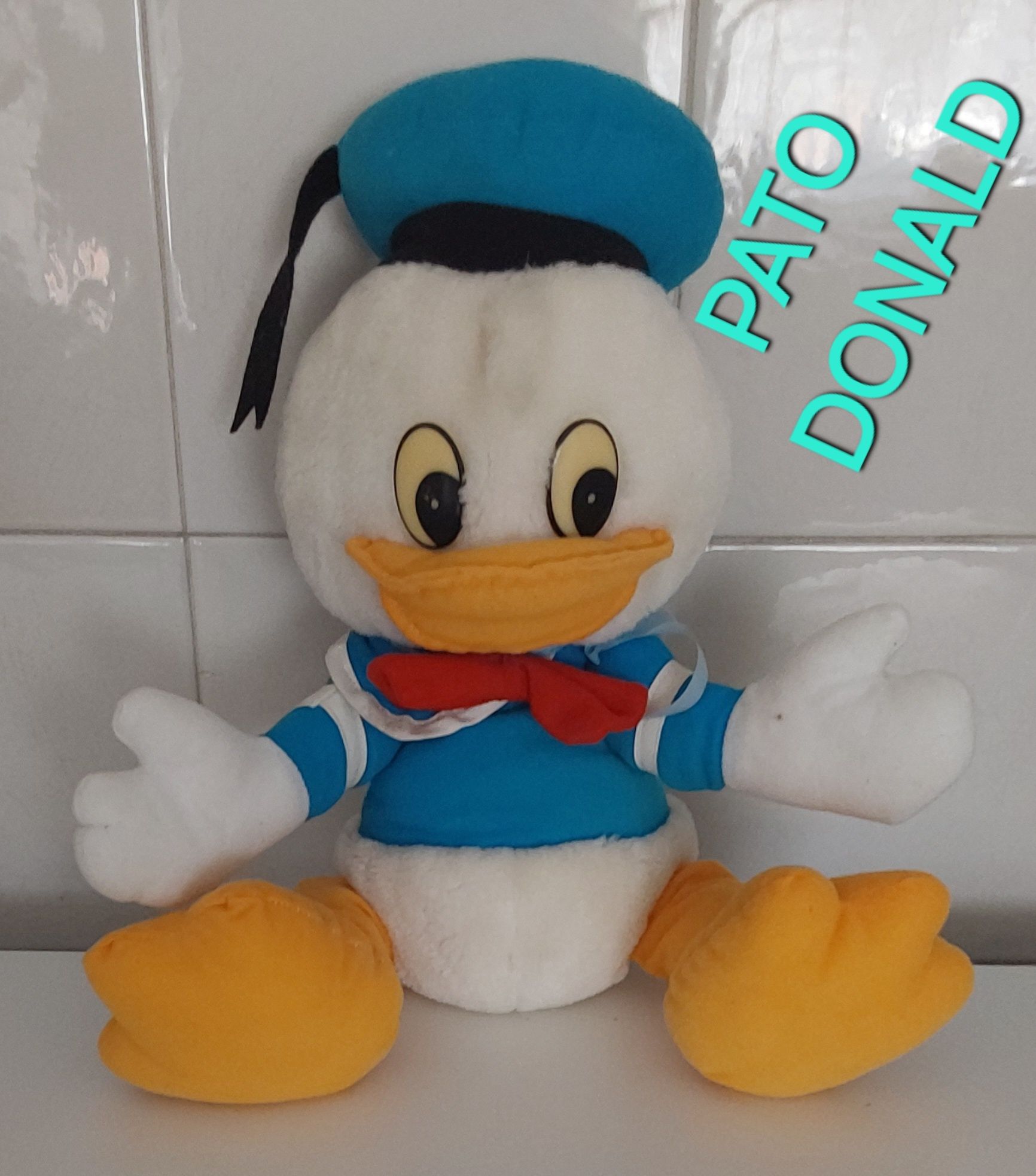 PELUCHE PATO DONALD, MINNIE E PANDA.Brincar,Casa,Quarto,Sala,Colecção.