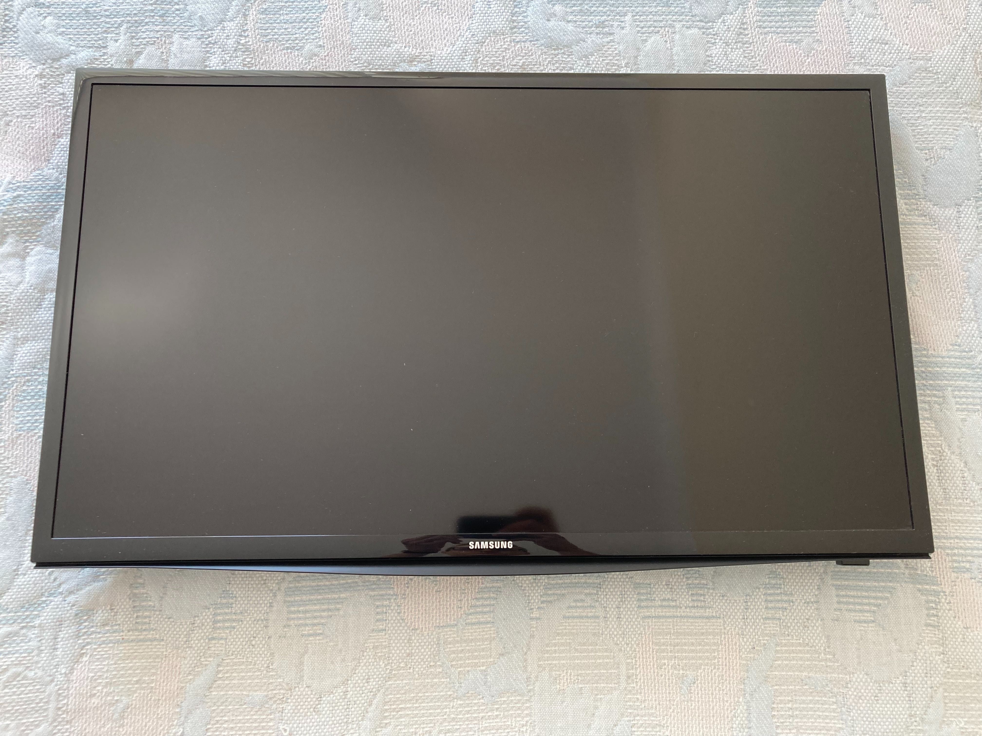 Telewizor Samsung UE32J4100