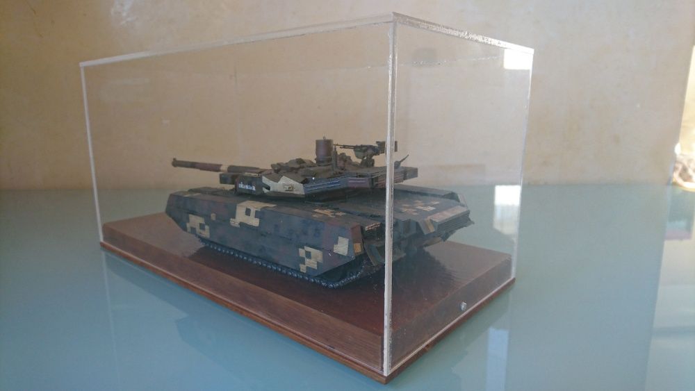 Сборная модель - Бокс для моделей DISPLAY НМ 300Х150Х150, 1/35,1/32