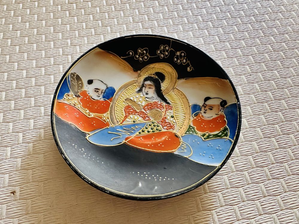 Alguns items de serviço antigo de café chinês .