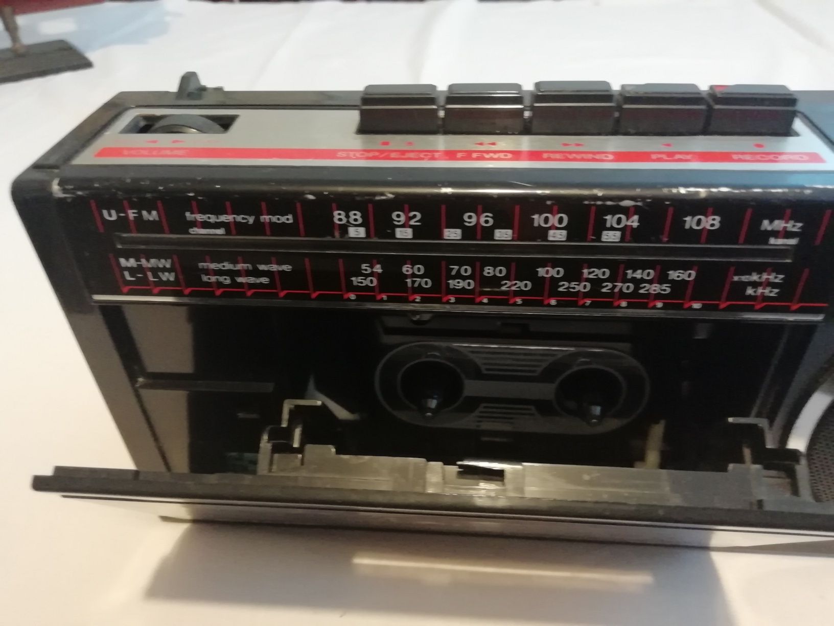 SHARP QT15 Radio Cassette Recorder cassetes