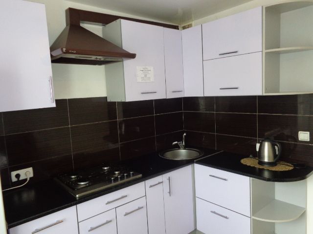 Подобово. Центр. 2 Кімн. Кондиціонер. Wi-Fi. Звітні документи.