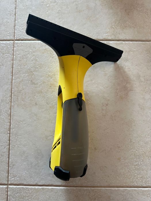 Karcher WV 50 Aspirador Limpa Vidros. Máquina de Limpeza de Vidros