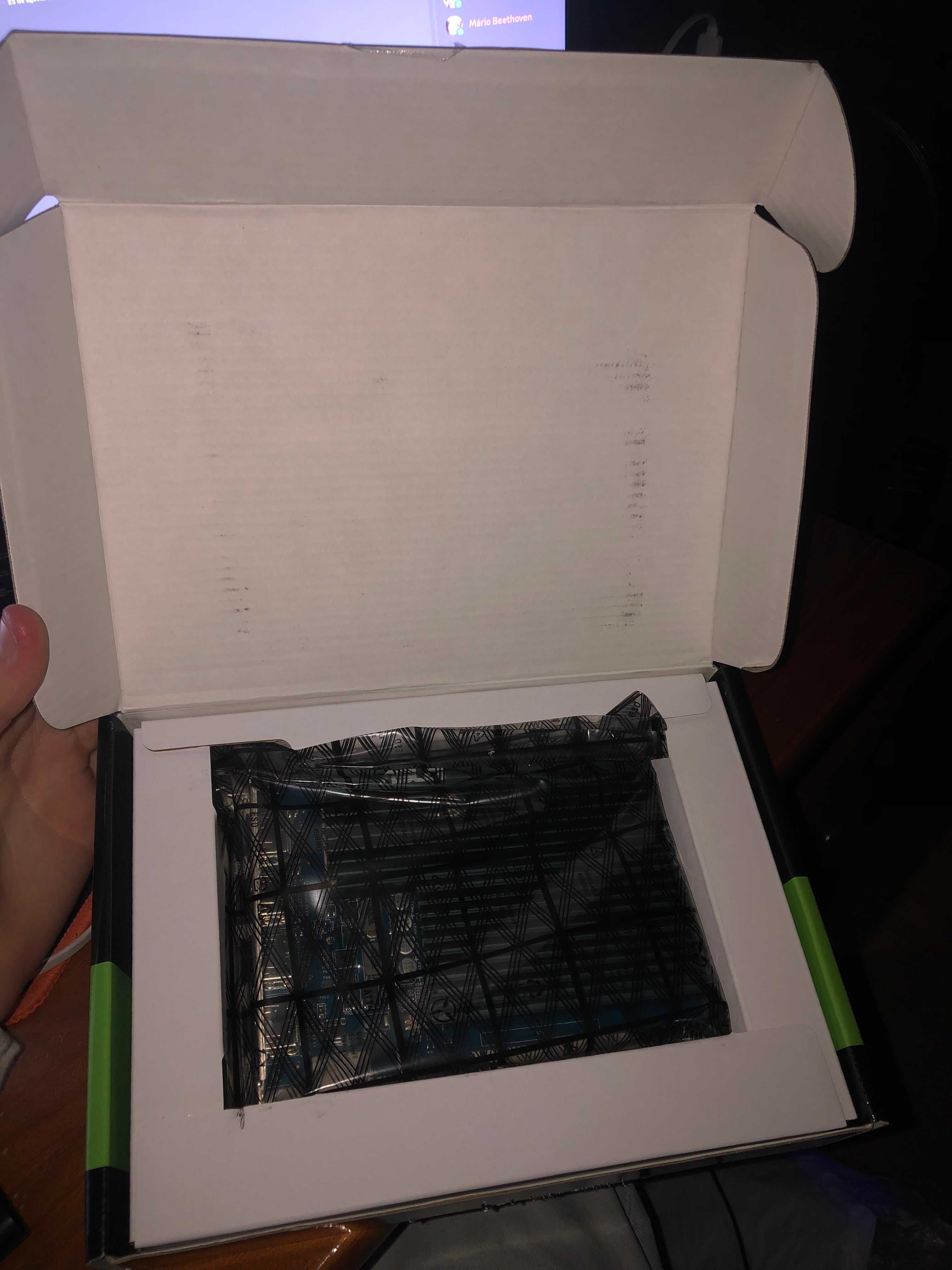 Nvidia GeForce GT 730 (NOVO)