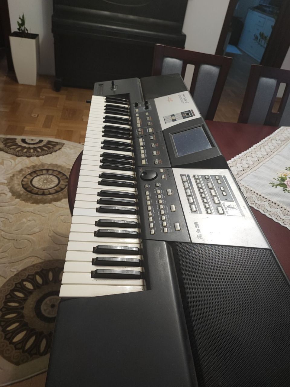 Синтезатор Roland VA7