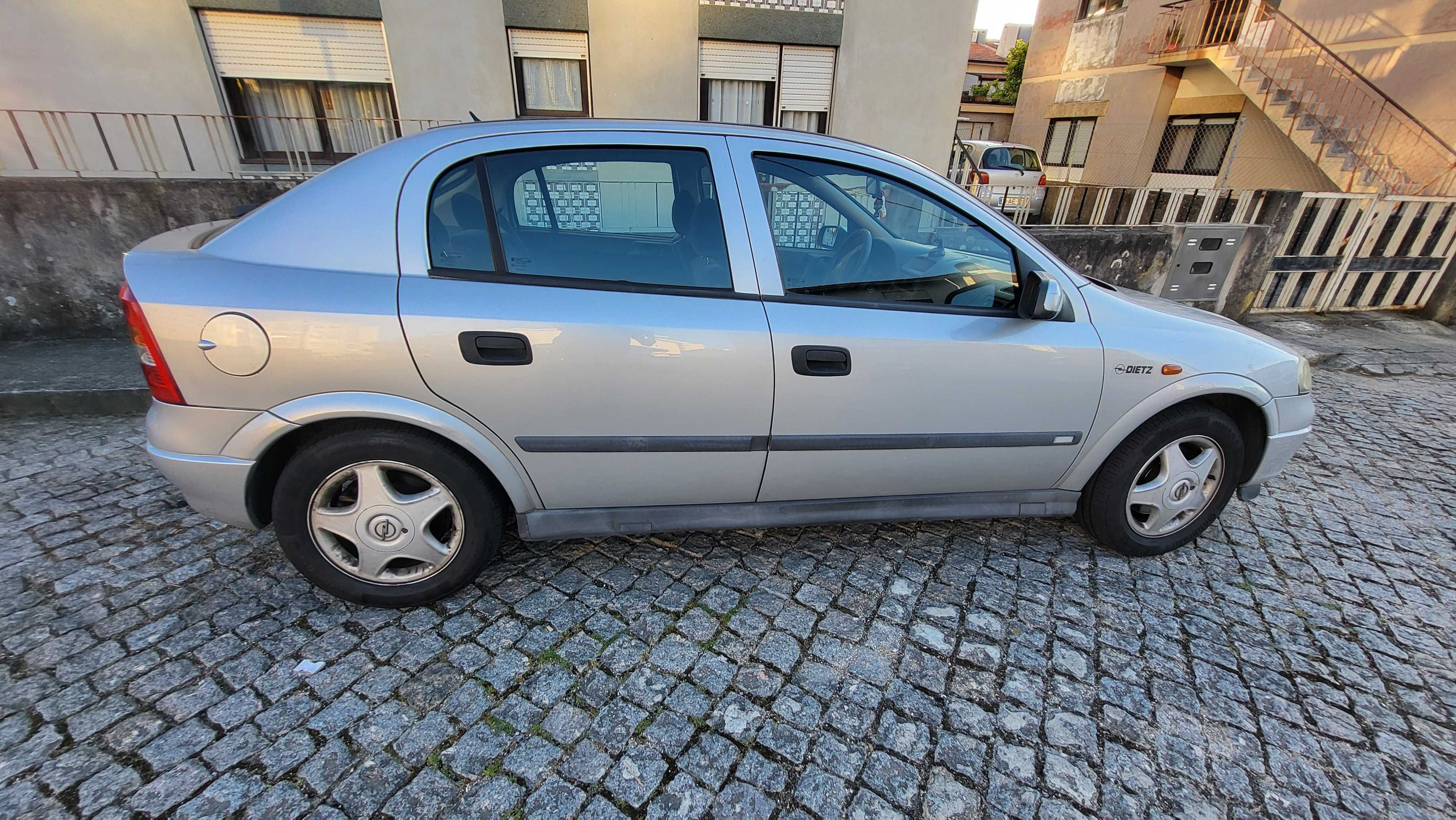 Opel Astra G 2.0 Elegance