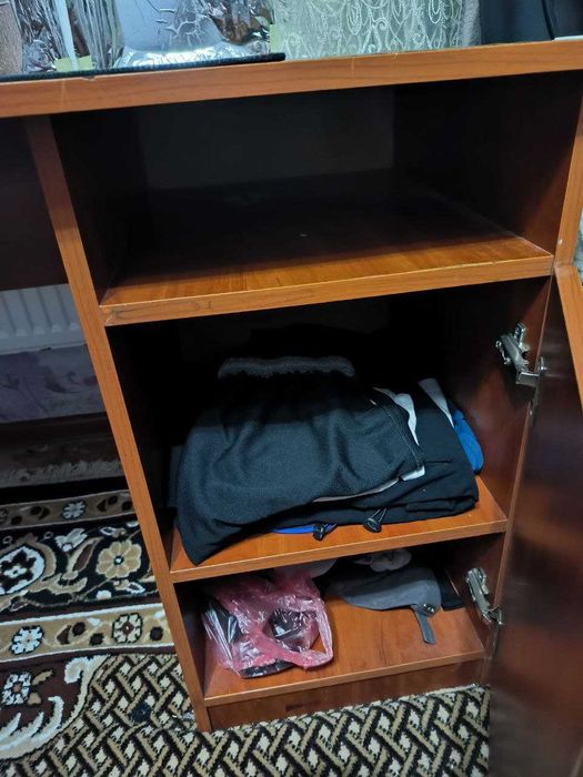 Стіл деревяний б\у