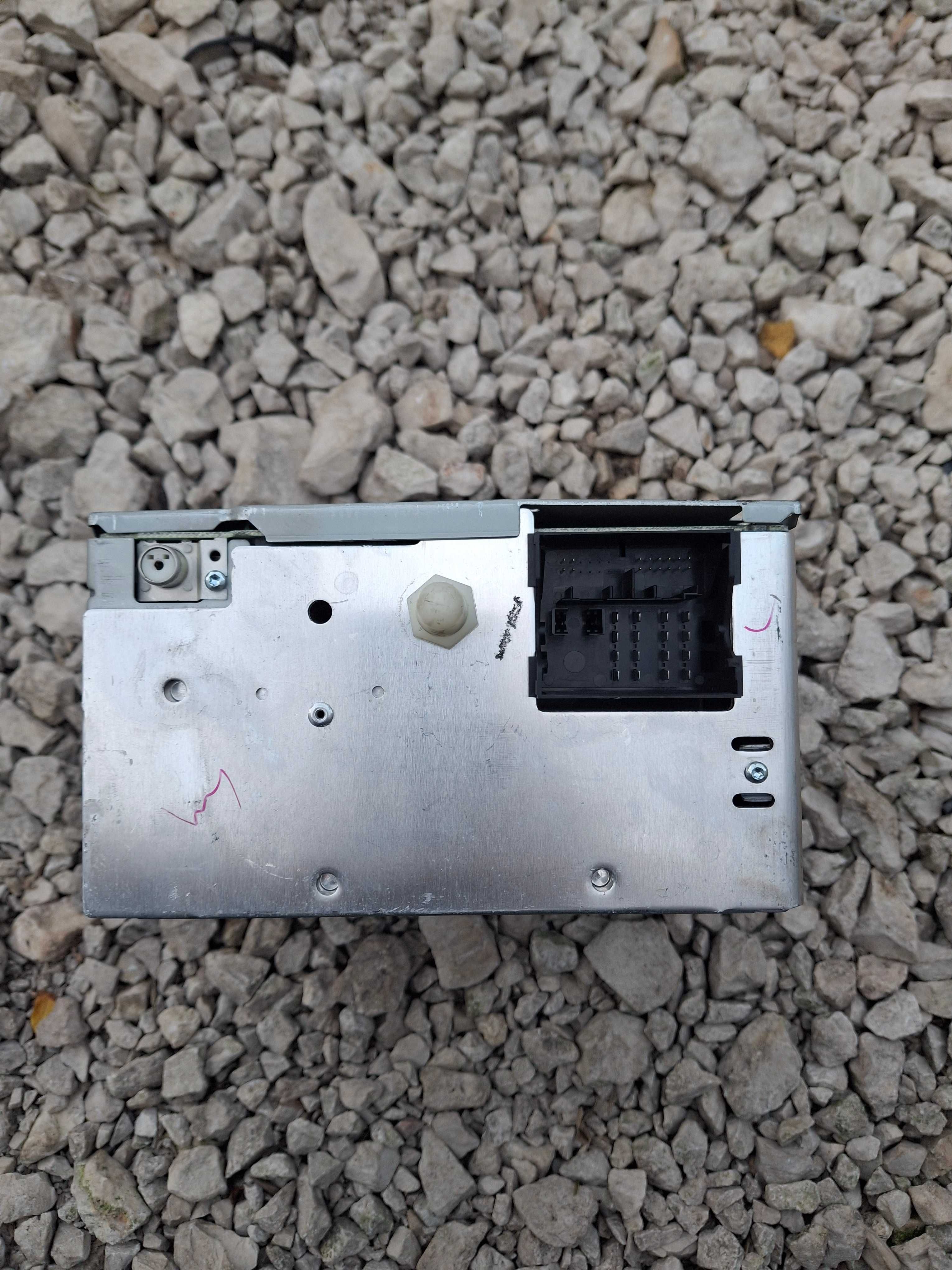 Radioodtwarzacz radio Ford Transit MK6 sprawne