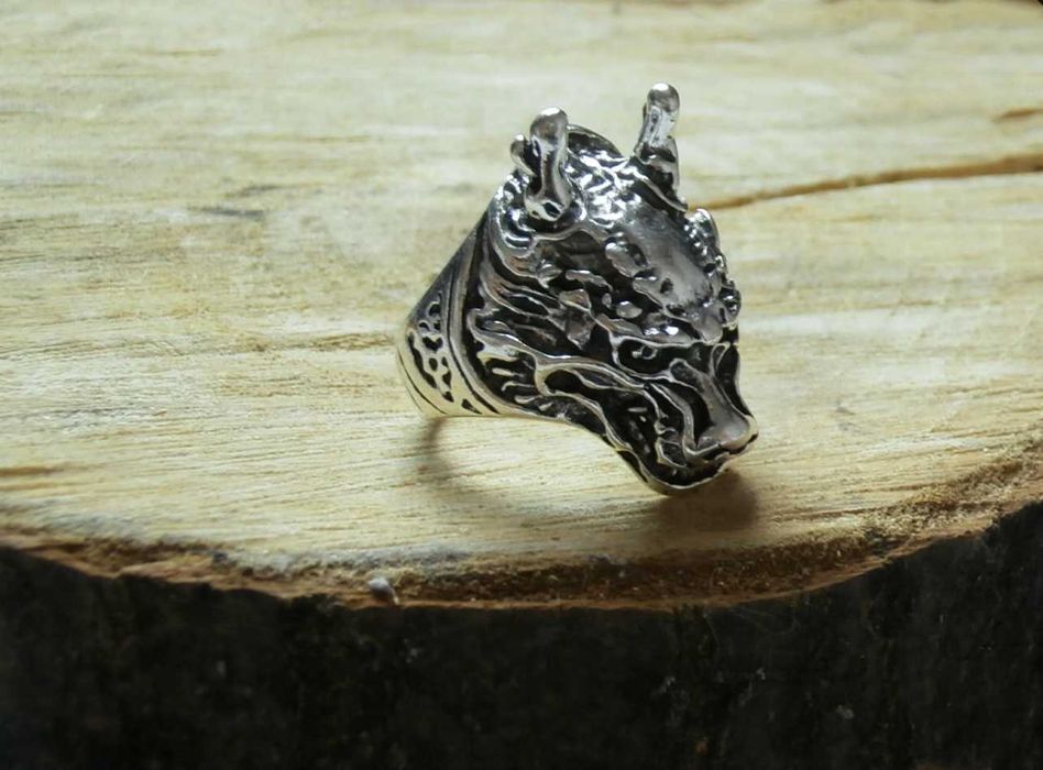 Sygnet obrączka WILK R 23