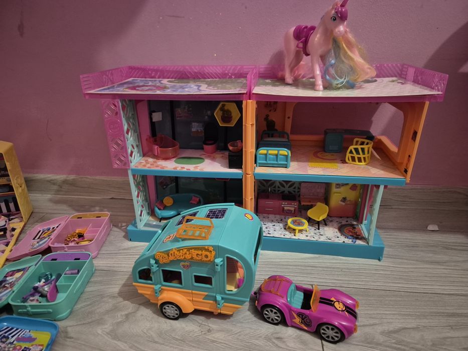 Kookyloos domek auto kamper lalki walizki