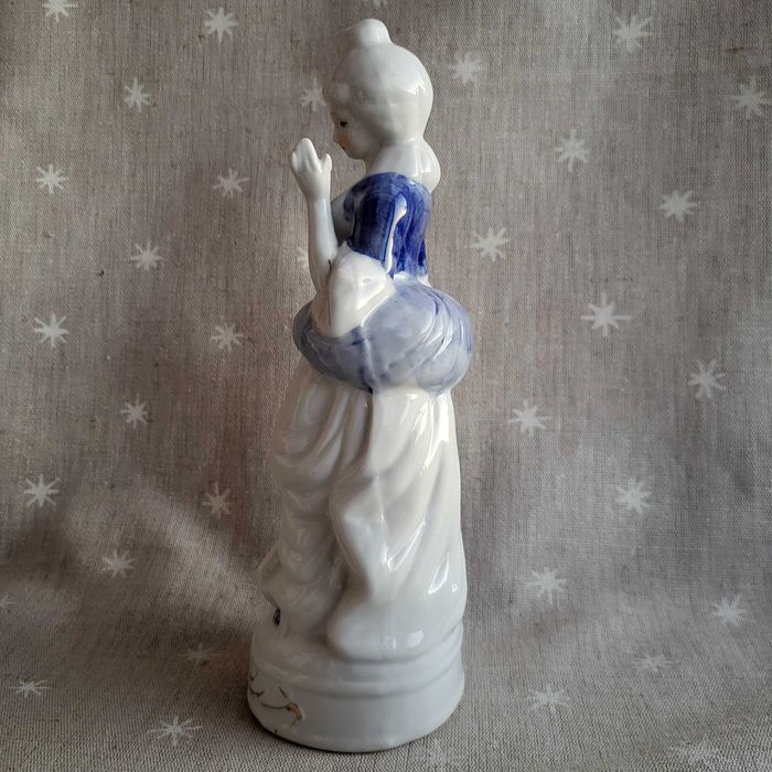 Дама Германия, фарфор