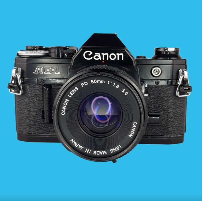 Canon AE-1 Preta + Canon FD 50mm f/1.8 Prime - (testada e limpa)